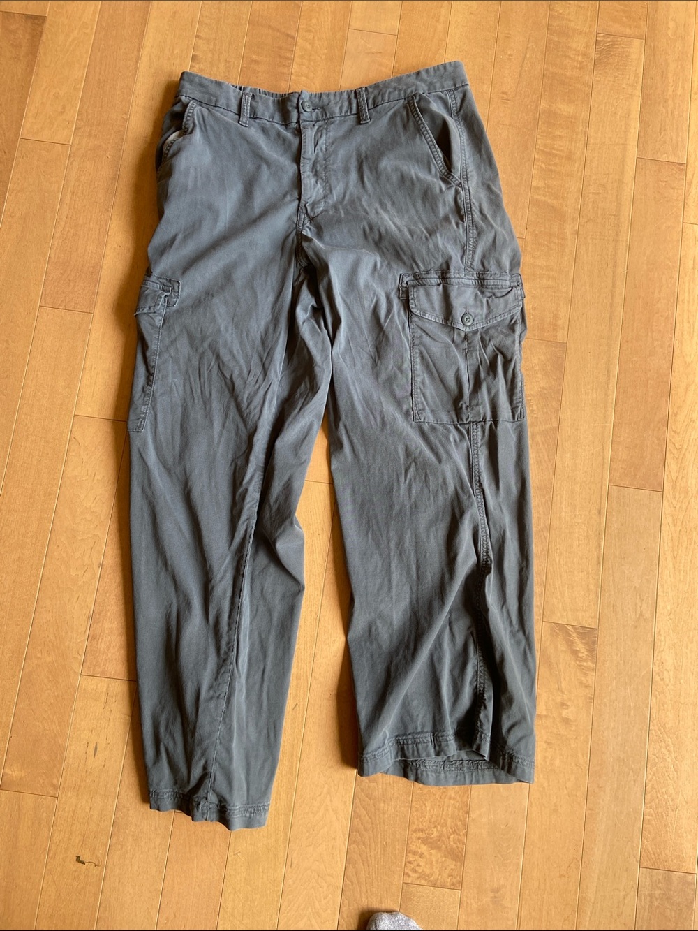American Eagle Outfitters Women's Wide Leg Cargo Pants - Gray